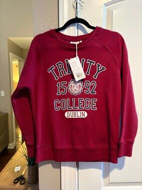 Trinity College Dublin Crewneck Sweatshirt - Burgundy